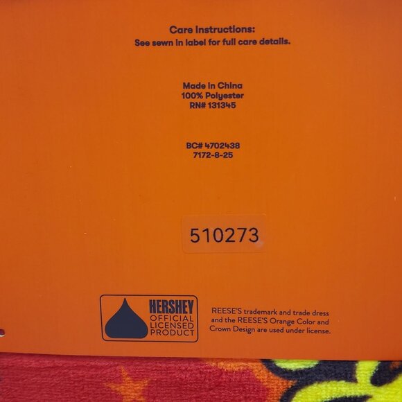 ReeseS Christmas Oversized Plush Throw Blanket 60" X 70" Holiday Decor - Picture 5 of 9